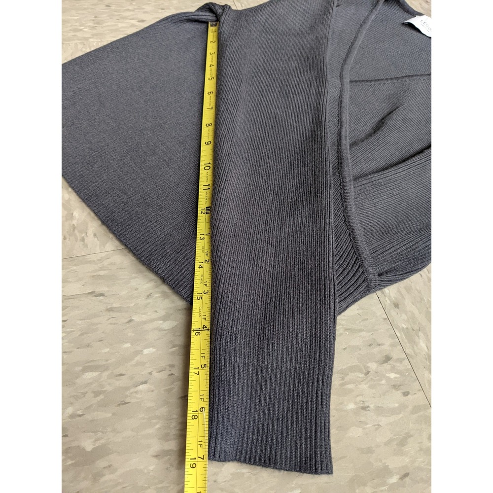 LEGOE HERITAGE Grey Ribbed Knit Breastfeeding Wrap Front Long Sleeve Sweater Top - Picture 8 of 9